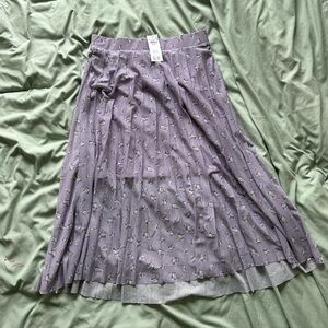 NEW WITH TAGS Hollister Mesh Pleated Floral Skirt